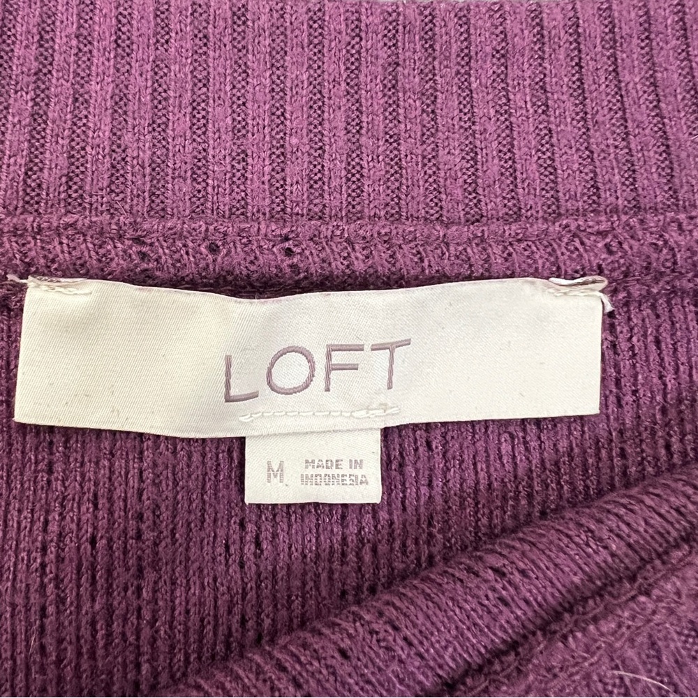Loft purple boat neck long sleeve knit top size medium M B47 - Picture 2 of 5